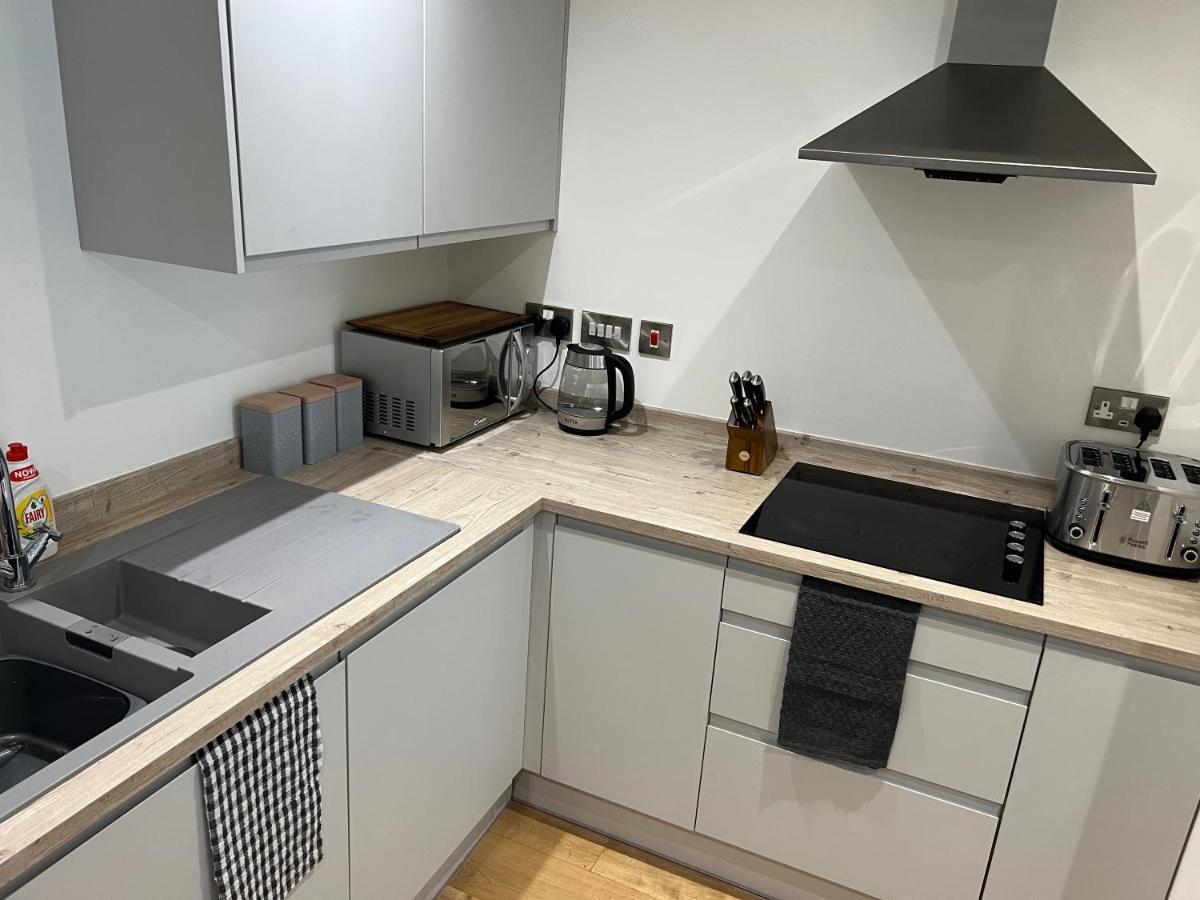 Lovely 2 Bed Apartment In Leeds Centre Εξωτερικό φωτογραφία