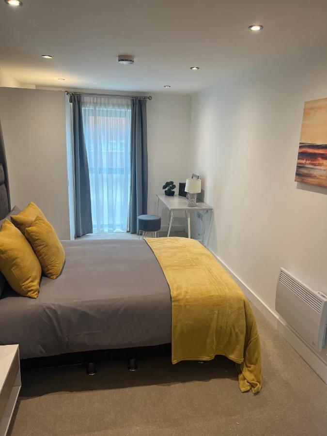 Lovely 2 Bed Apartment In Leeds Centre Εξωτερικό φωτογραφία