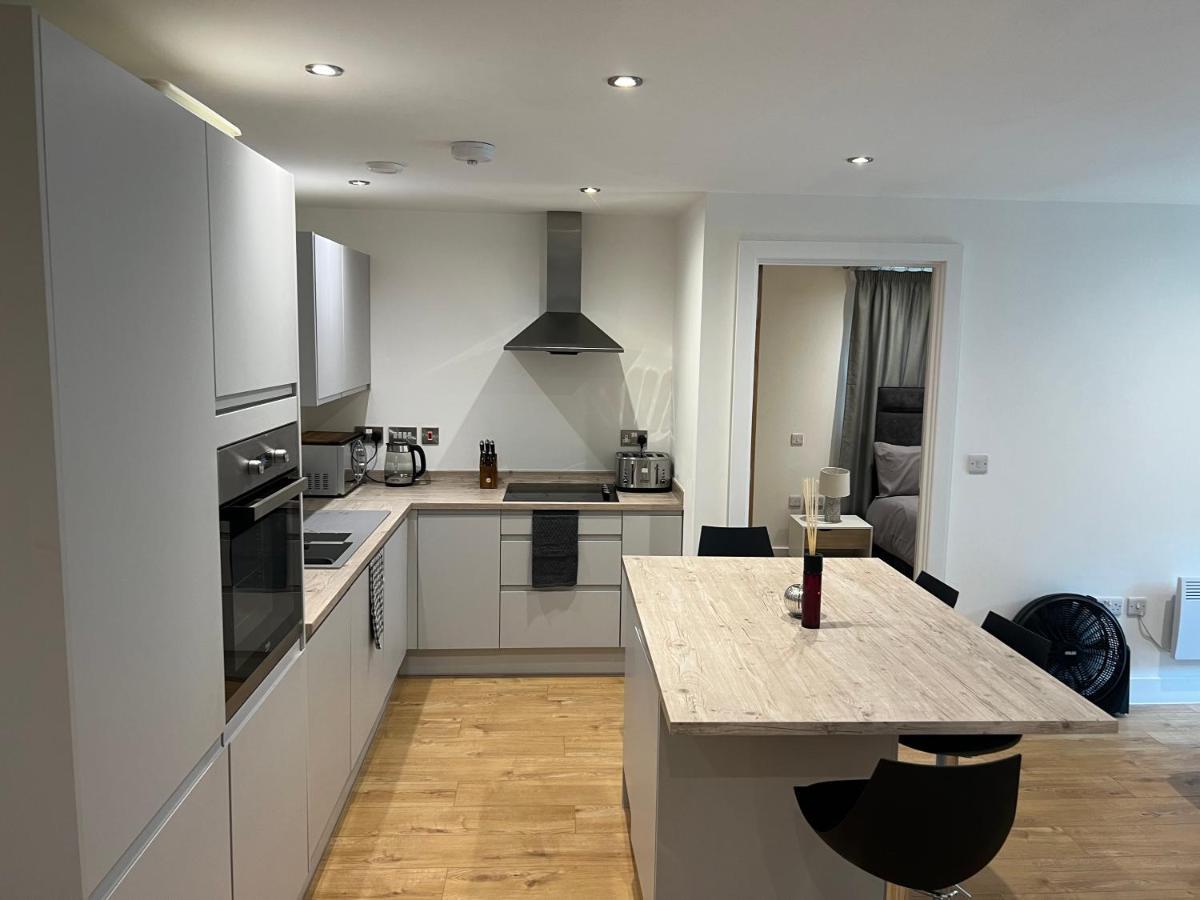 Lovely 2 Bed Apartment In Leeds Centre Εξωτερικό φωτογραφία